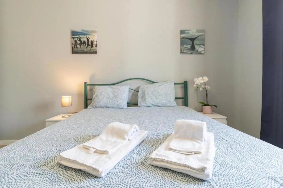 2 Bed - Amazing Apartment Up To 4 People Carvoeiro  Portugal