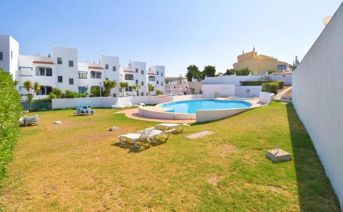 2 Bed - Amazing Apartment Up To 4 People Carvoeiro